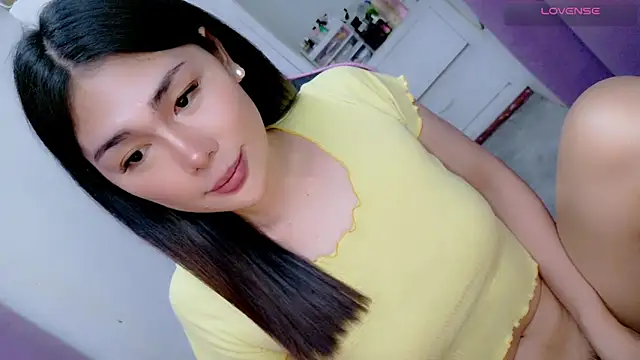 tgirljennie 69 online show from 04-10-26, 07:04