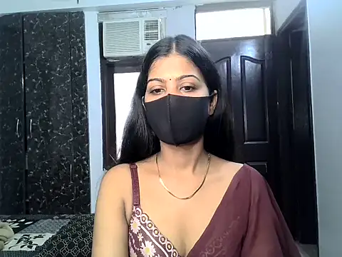 Meri Cutie Pie online show from 10-09-25, 05:52