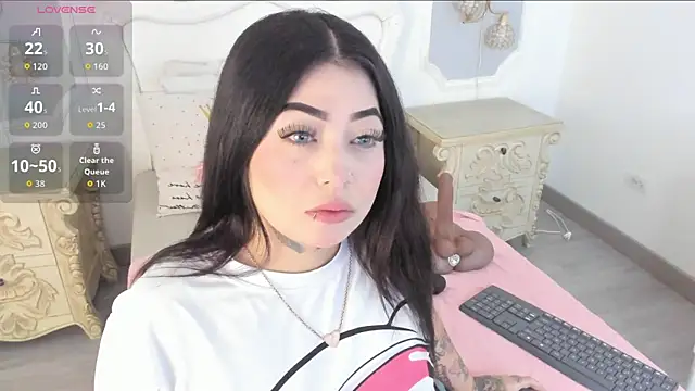 MeganStar   online show from 11-04-25, 11:58