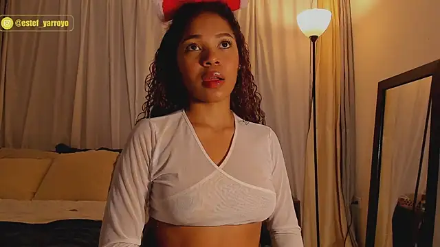 Estefy arroyo1 online show from 12-19-25, 12:03