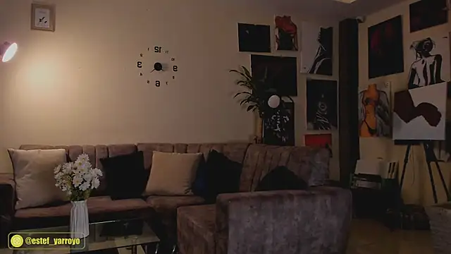 Snapshot of Estefy_arroyo1 chatting on 09-15-25, 03:18 Estefy arroyo1 online show from 09-15-25, 03:18