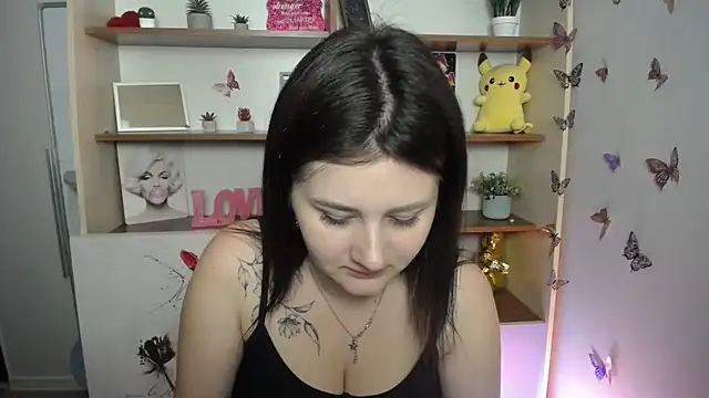 Katrin kiss  online show from 06-12-26, 10:57