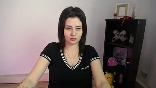 Katrin kiss  online show from 11-24-25, 01:33