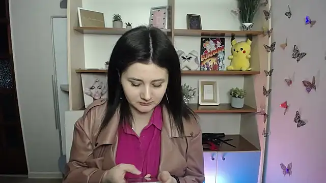 Katrin kiss  online show from 04-15-26, 11:49