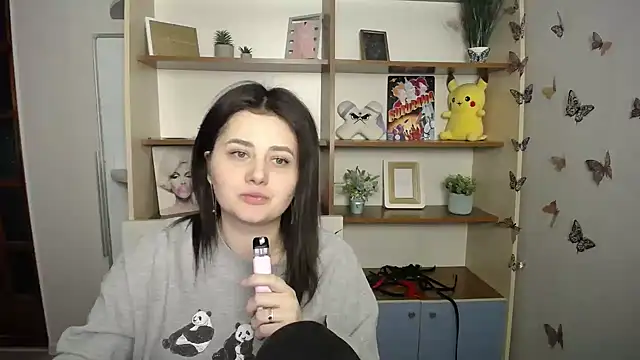 Katrin kiss  online show from 04-10-26, 11:28