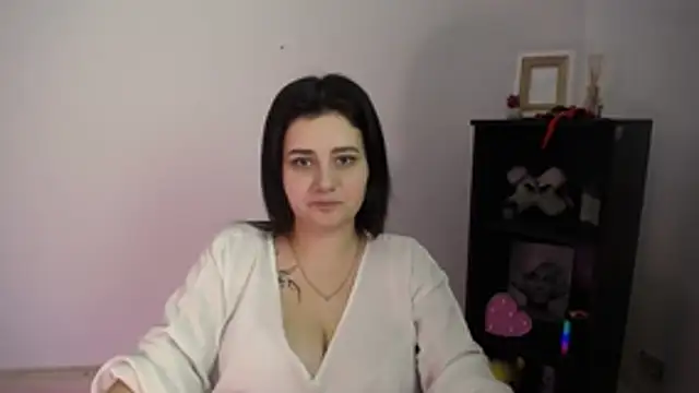 Katrin kiss  online show from 11-26-25, 12:27