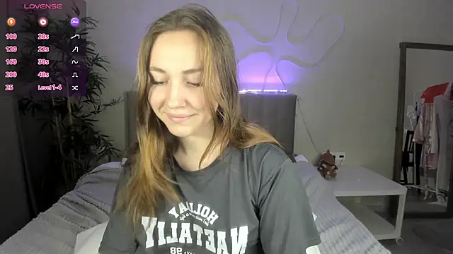 Luna G0ld online show from 09-25-25, 11:44
