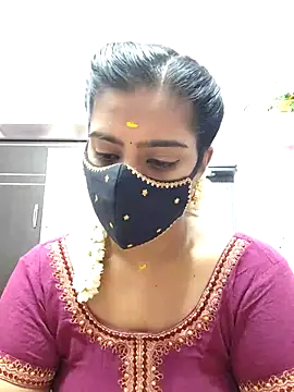 Tamil-Meenu12 online show from 04-18-26, 06:05