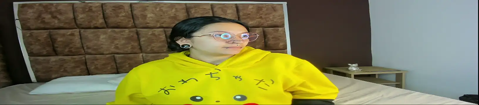 Kitty ravee online show from 09-19-25, 11:58