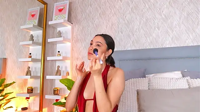 Sofy Bradd online show from 03-18-26, 08:06