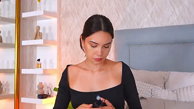 Sofy Bradd online show from 07-07-26, 05:32