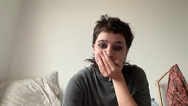 NIQUE TARAXX online show from 10-04-25, 02:07