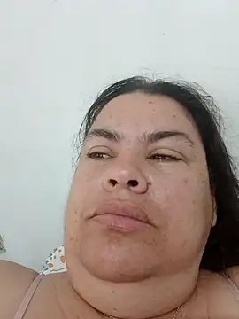 yaneth  online show from 11-23-25, 11:31