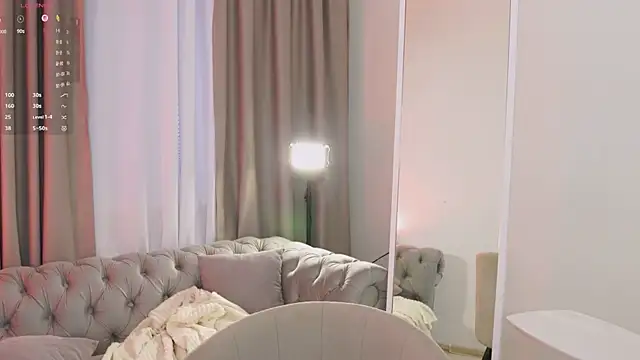 LeelooYolo online show from 05-04-26, 03:37