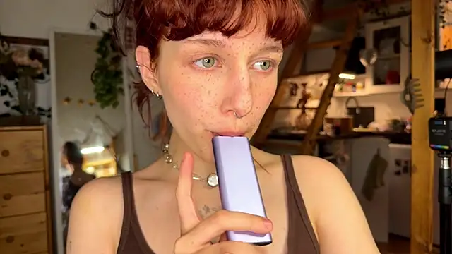 LeelooYolo online show from 06-03-26, 08:57
