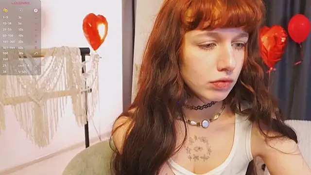 LeelooYolo online show from 02-14-26, 04:18