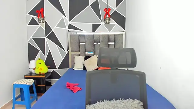 valeria-duarte online show from 03-31-26, 01:02