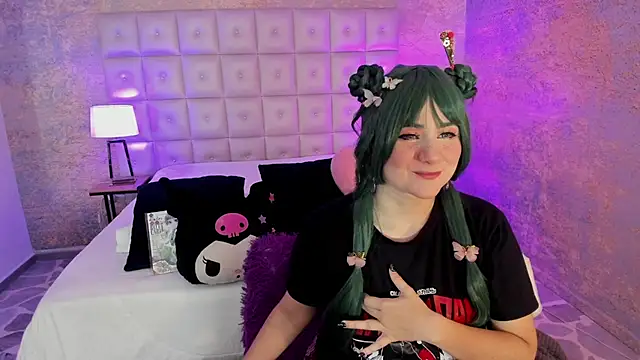 harimoon1 online show from 09-15-25, 03:07