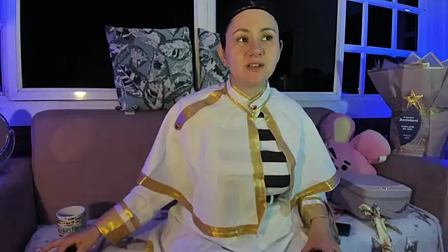 harimoon1 online show from 10-31-25, 03:14