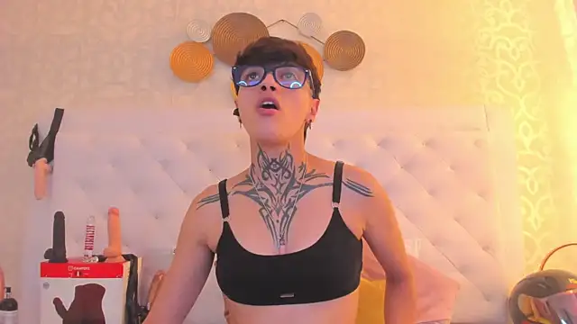 b3k afrodict online show from 10-25-25, 04:00