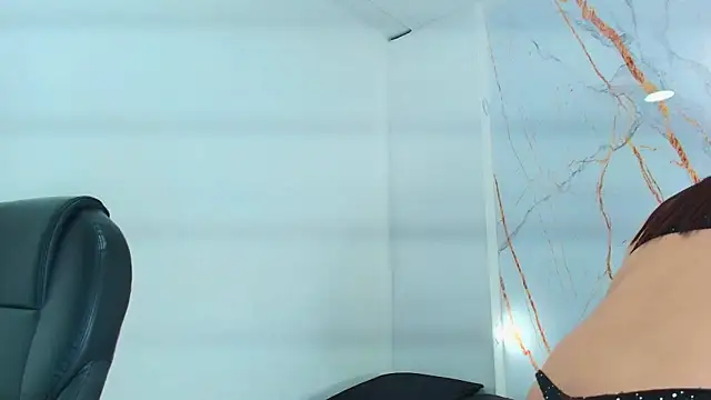 Snapshot of Karla_hilton1 chatting on 03-21-26, 11:47 Karla hilton1 online show from 03-21-26, 11:47