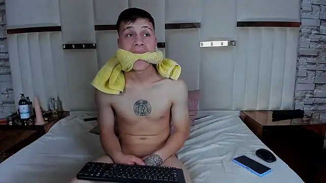 Afroditahh online show from 12-13-25, 08:04