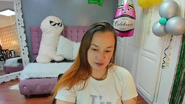 Tammy parker  online show from 10-06-25, 02:24