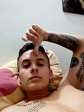 Jmgj912 online show from 04-22-26, 03:35