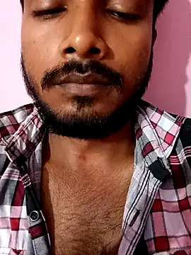 Snapshot of BangaloreSexy_Ram chatting on 05-12-26, 04:53 BangaloreSexy Ram online show from 05-12-26, 04:53