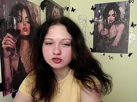 Snapshot of LadyAlice_ chatting on 09-15-25, 06:03 LadyAlice  online show from 09-15-25, 06:03