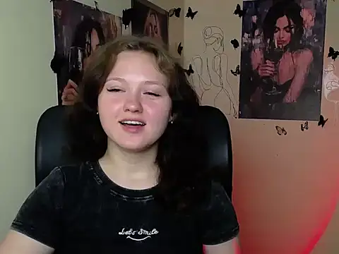LadyAlice  online show from 06-27-26, 06:08