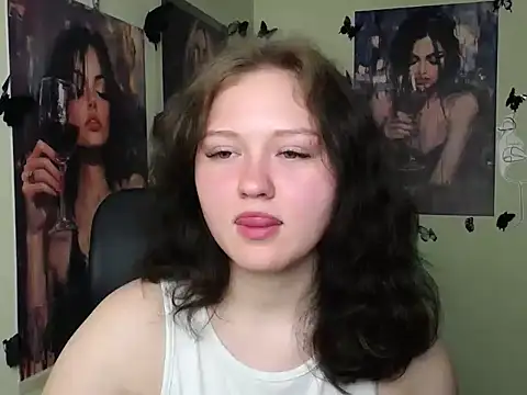 LadyAlice  online show from 05-18-26, 06:07