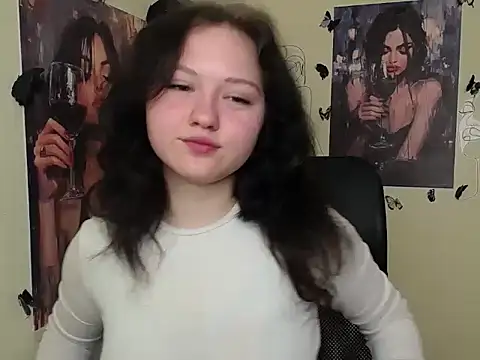 LadyAlice  online show from 04-03-26, 06:20