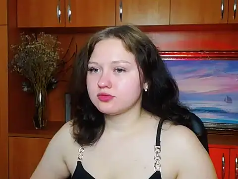 LadyAlice  online show from 06-15-26, 06:24