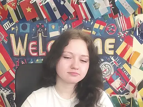 LadyAlice  online show from 04-02-26, 06:20