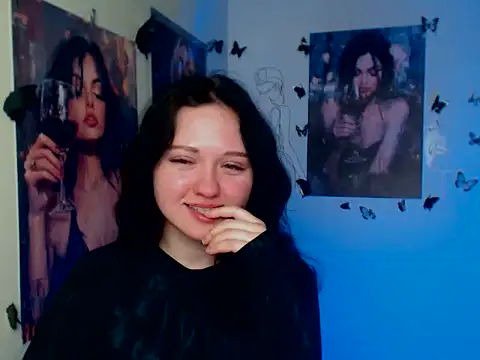 LadyAlice  online show from 01-14-26, 06:39