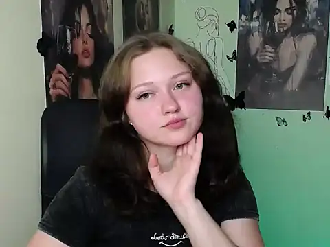 LadyAlice  online show from 07-22-26, 06:10