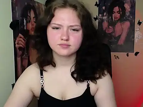 LadyAlice  online show from 05-16-26, 06:34