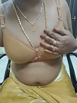 Snapshot of lolida69thamil chatting on 06-10-26, 05:14 lolida69thamil online show from 06-10-26, 05:14