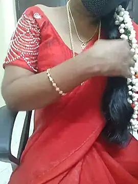 Snapshot of lolida69thamil chatting on 06-26-26, 05:57 lolida69thamil online show from 06-26-26, 05:57