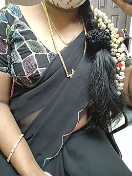 Snapshot of lolida69thamil chatting on 07-26-26, 04:41 lolida69thamil online show from 07-26-26, 04:41