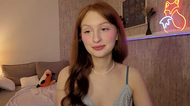 Betty Twinkle online show from 04-16-26, 02:34