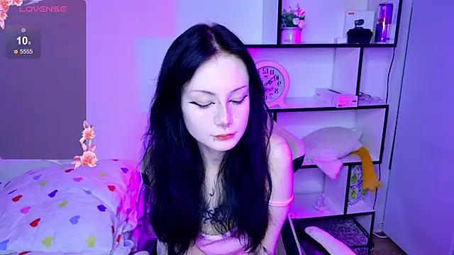 MiaScarlettt online show from 11-13-25, 07:29