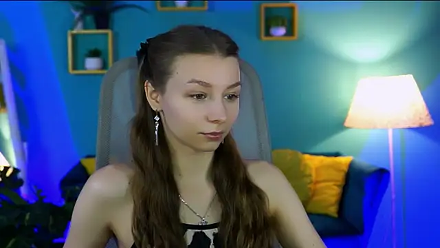 JulieDaniel online show from 02-12-26, 04:23