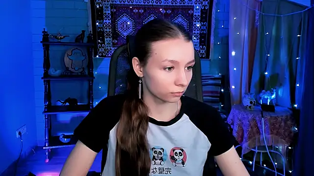 JulieDaniel online show from 02-19-26, 04:20