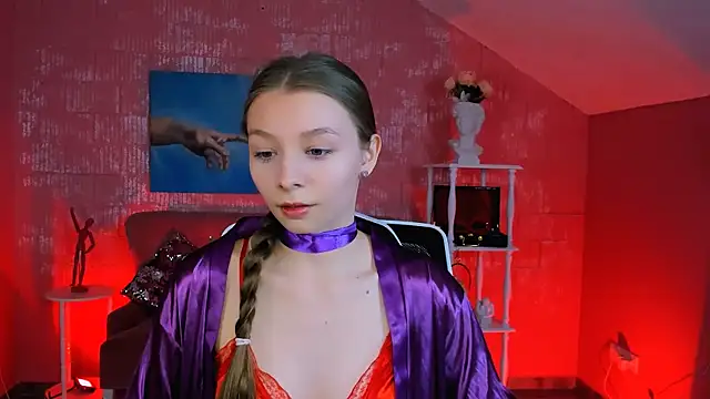 JulieDaniel online show from 04-04-26, 04:30