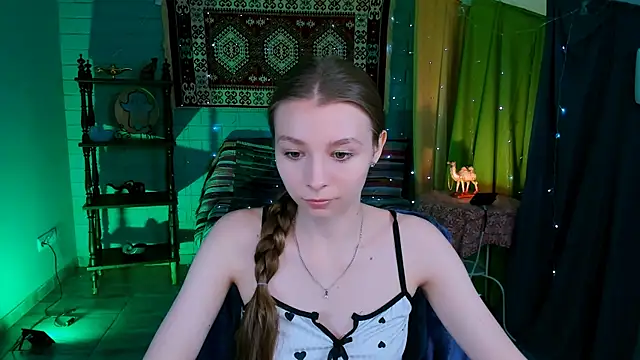 JulieDaniel online show from 06-02-26, 08:03