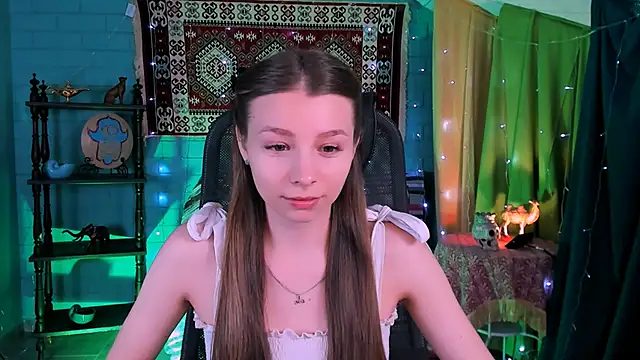 JulieDaniel online show from 02-04-26, 04:07