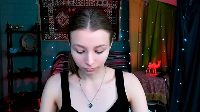 JulieDaniel online show from 04-08-26, 04:25