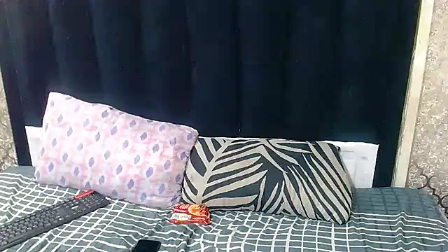 SexyChantyBabe25 online show from 07-08-26, 02:35